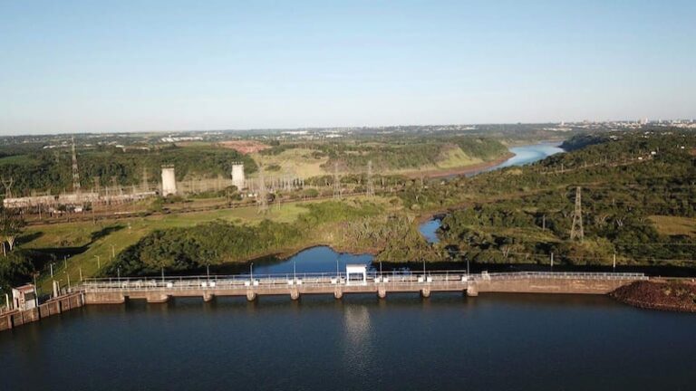 Brasil apoya la importación de energía paraguaya, pero los permisos tardarán más.