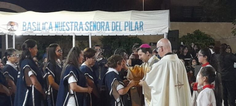 Pilar celebró el 245 aniversario de la Virgen del Pilar con misa y concierto