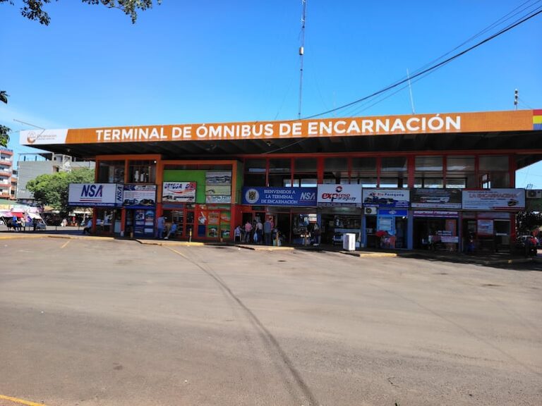 Terminal de ómnibus de Encarnación: «no cumple con lo que la ciudad merece»